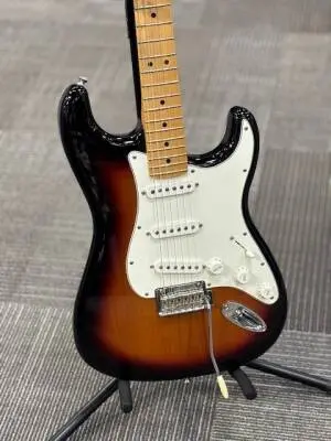 FENDER PLAYER STRAT MN 3TSB